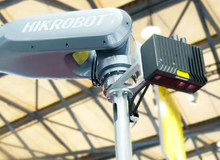 掌中悍將：海康機(jī)器人全新小體積結(jié)構(gòu)光立體相機(jī)，專為嚴(yán)苛場(chǎng)景而生