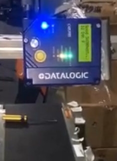 得利捷固定工業(yè)激光條碼掃描器DS5100遠(yuǎn)距離掃描高密度條碼.png 得利捷固定工業(yè)激光條碼掃描器DS5100遠(yuǎn)距離掃描高密度條碼.png